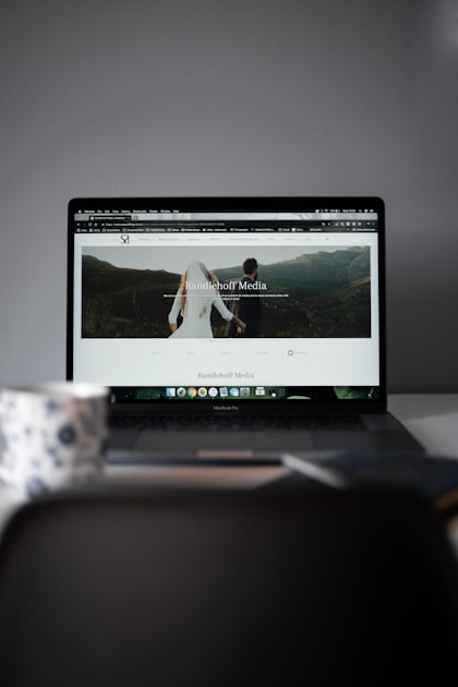 Creating a Simple Publisher Website
